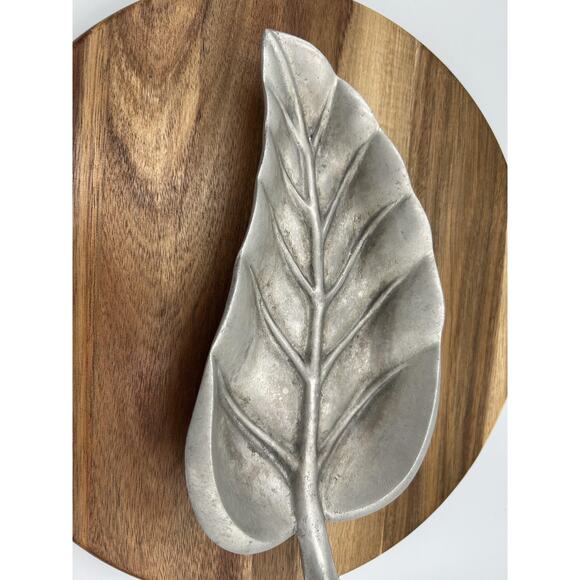 VTG Bruce Fox Pewter Leaf Shaped Catchall Dish Signed Handmade Metal Decor Tray - Picture 2 of 9